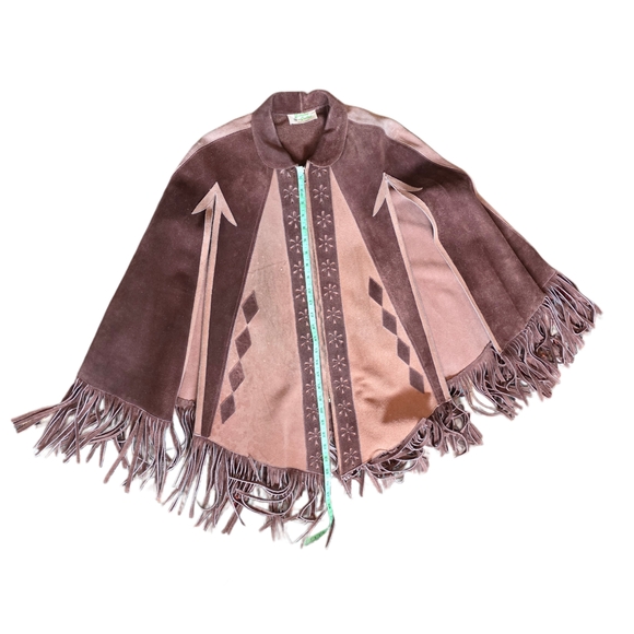 VTG 60s Suede Two Tone Brown Cape Poncho, Fringe, Hippie Boho Mod Style - Picture 14 of 16